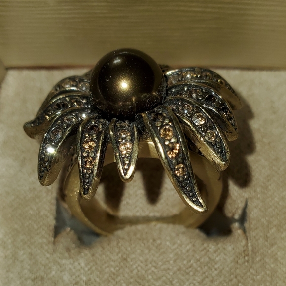 **HEIDI DAUS**  CHOCOLATE  "SUBLIME STAR" COLLECTORS RING **DICOUNTED SHIPPING** - Picture 3 of 12